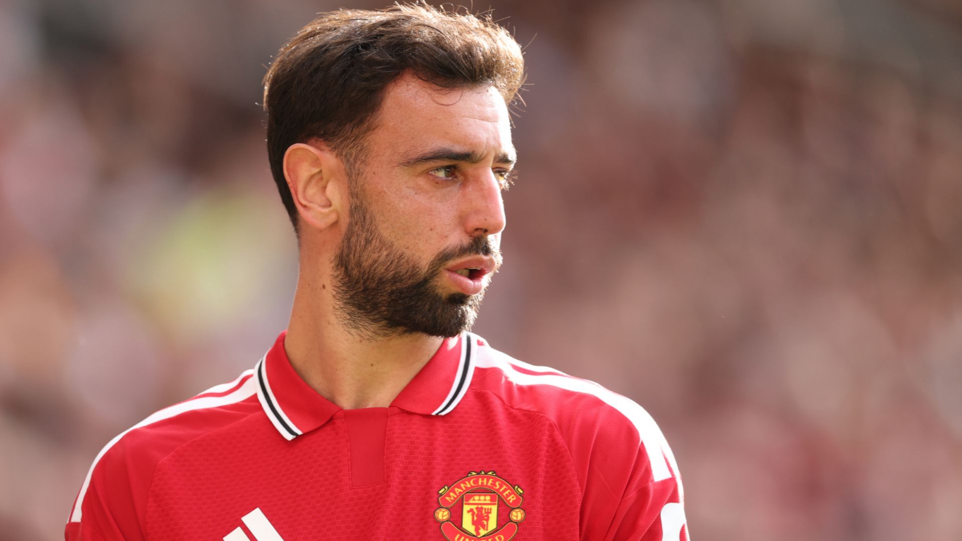 パントマイムの悪役ブルーノ・フェルナンデスはファンをサッカーから